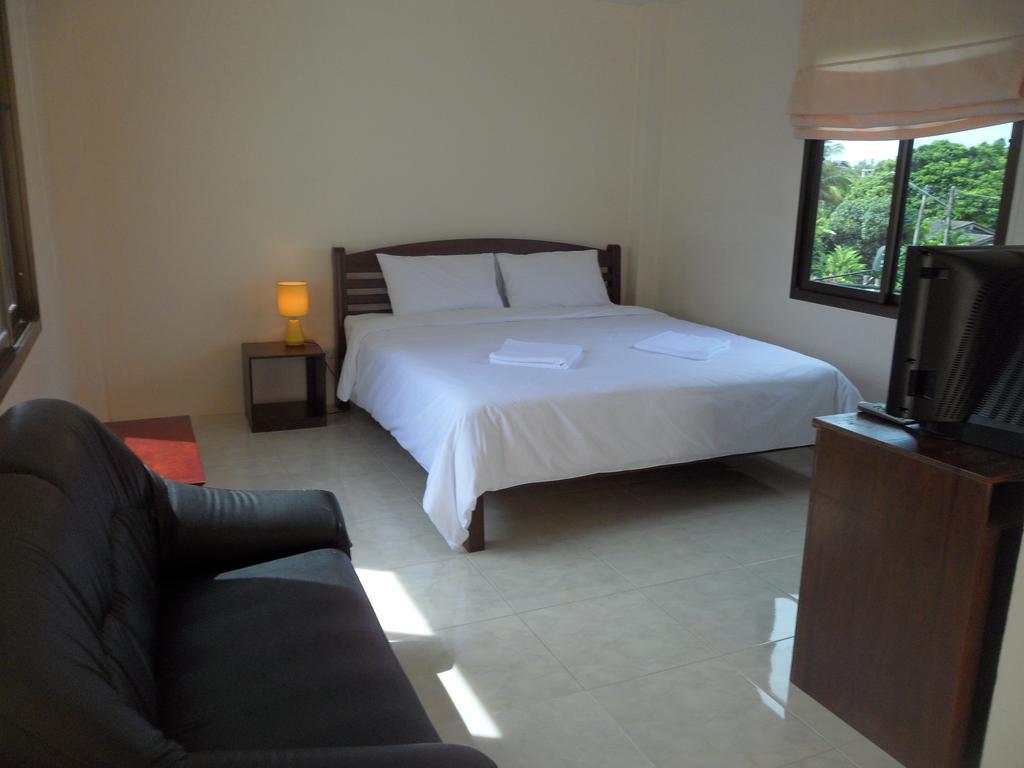 Pranee Mansion Airport Apartamento Ban Bo Han Quarto foto
